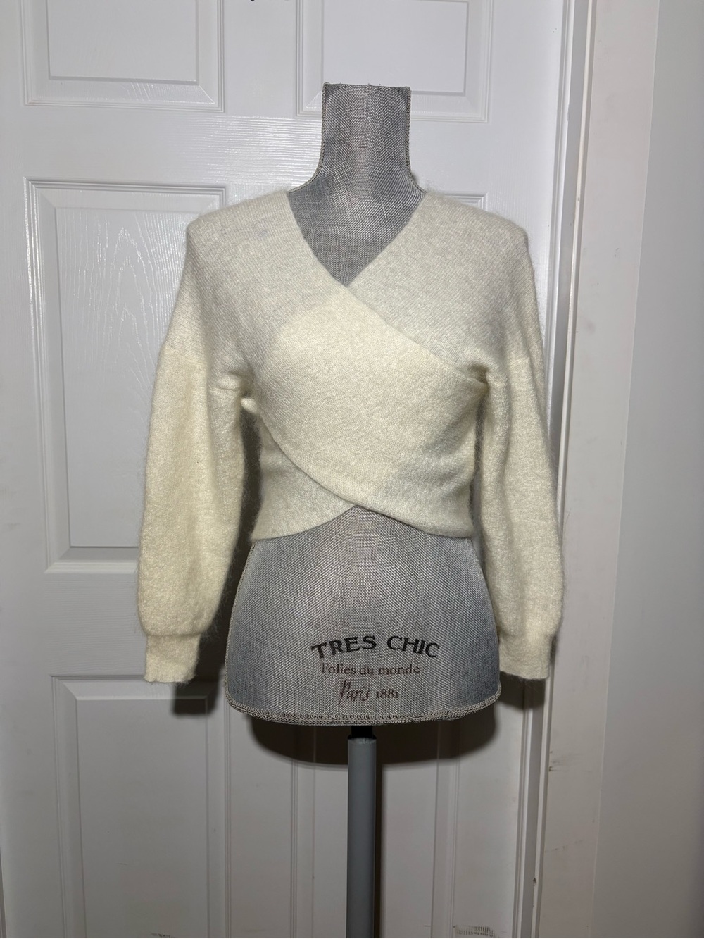 THE PEACH wool/mohair wrap sweater